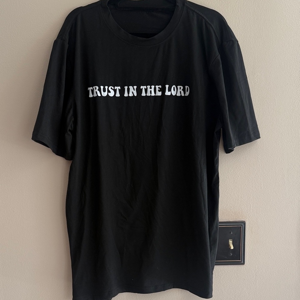 5 Mens Small Christian Assorted Tee Shirts - Picture 8 of 11